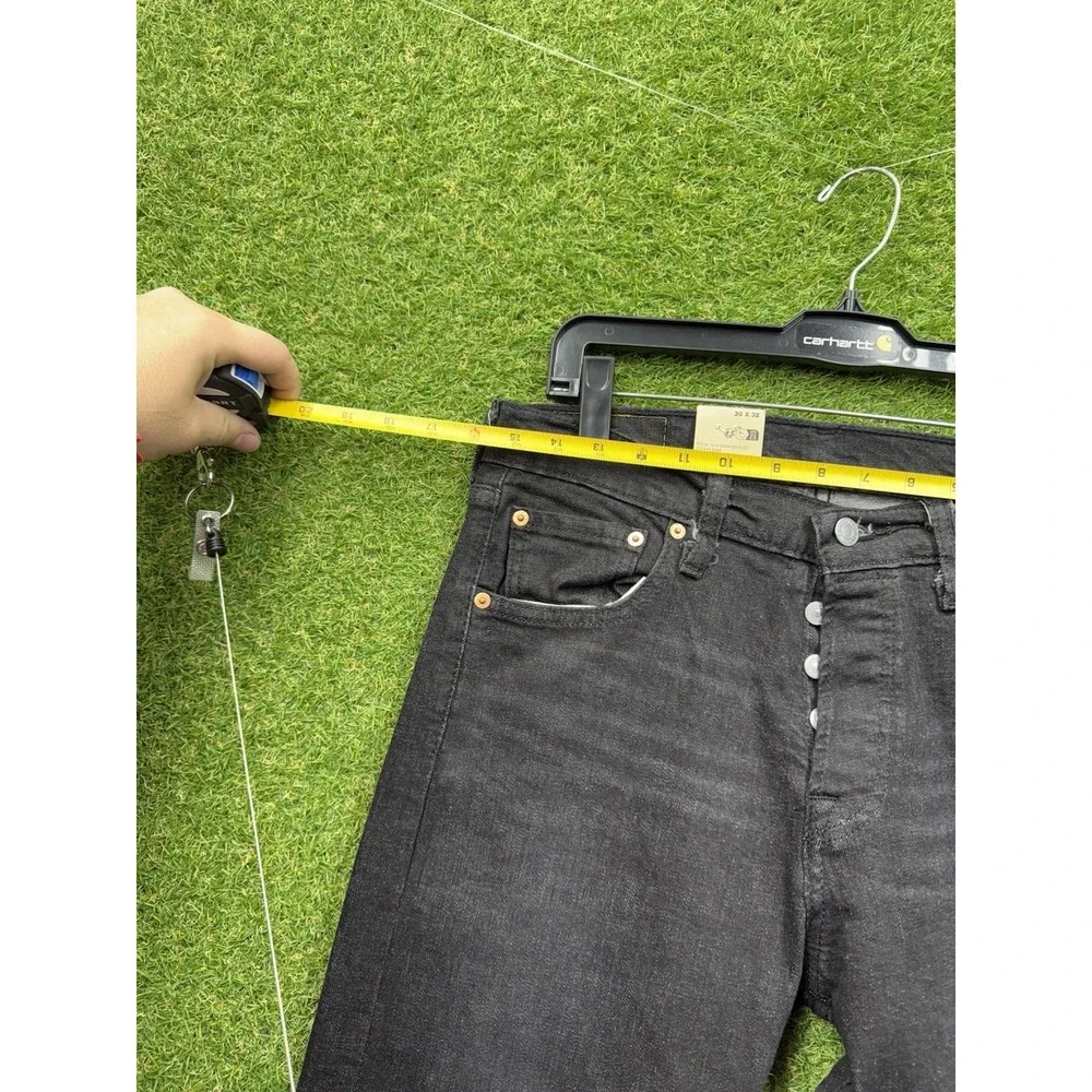Levis 501 Jeans Mens 30x32 Black Legacy Straight Leg Original Fit Button Fly NWT